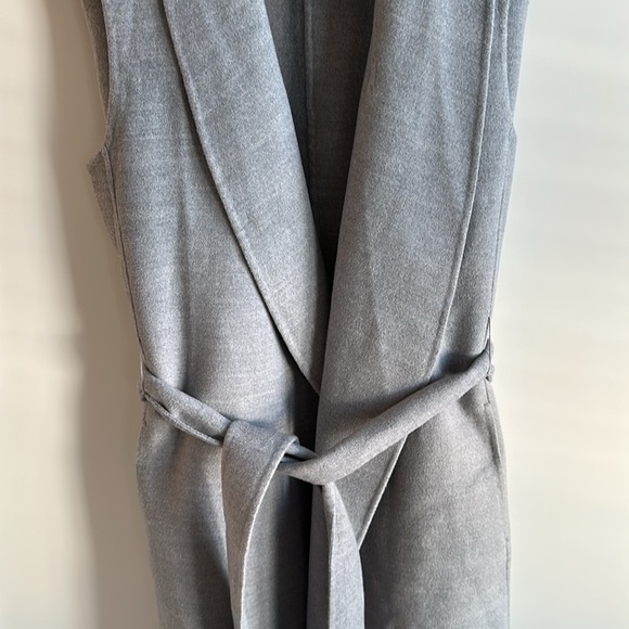 Reserved Belted Long Vest - Picture 3 of 8